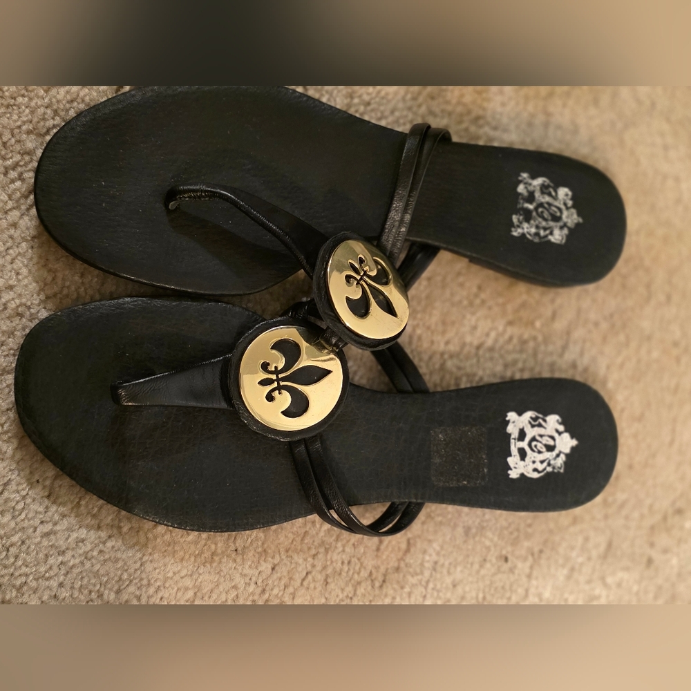 Fleur de Lis Collection Black and Gold Sandals